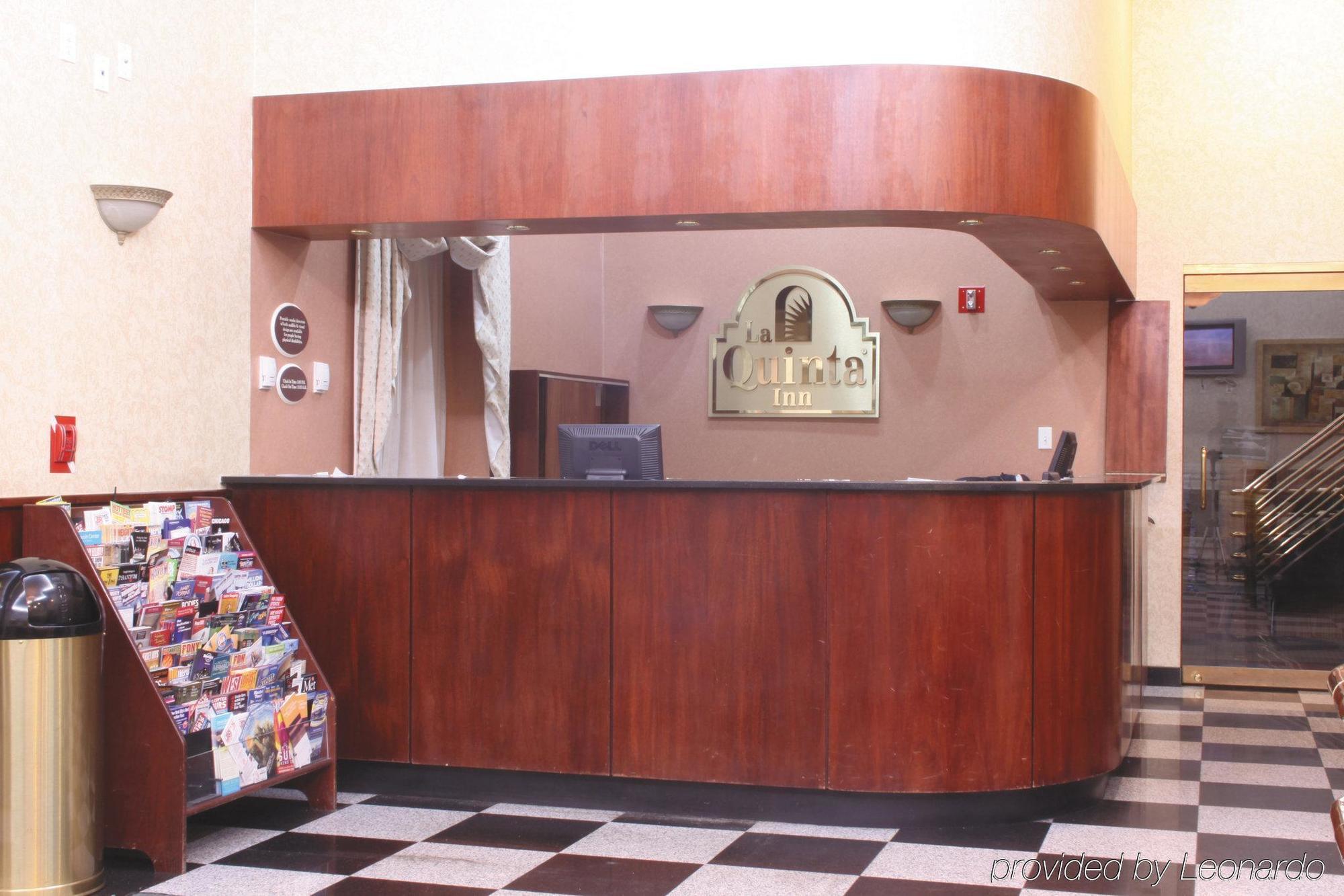 La Quinta Inn By Wyndham Queens New York Eksteriør billede